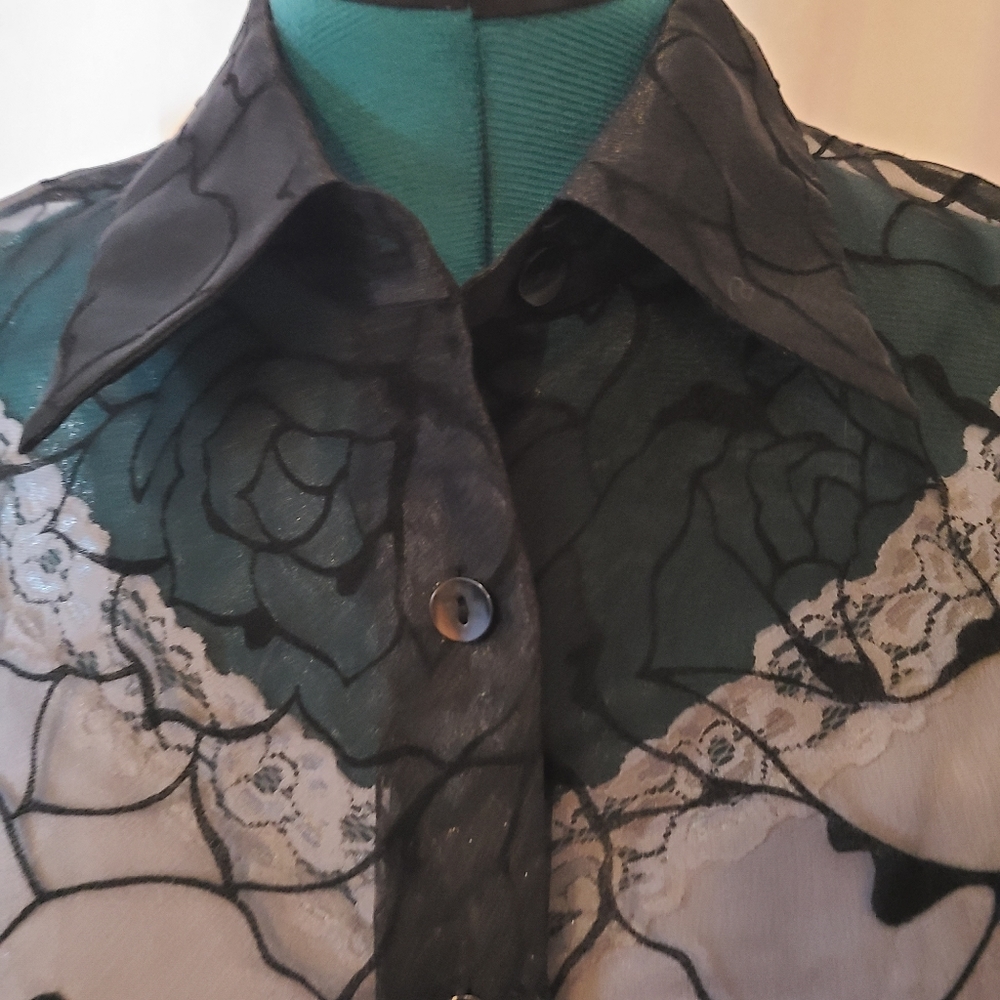 🌹🌹I.N. Studio - Picture 2 of 8